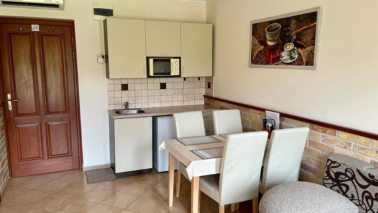 Gyula Var Panorama Apartman المظهر الخارجي الصورة
