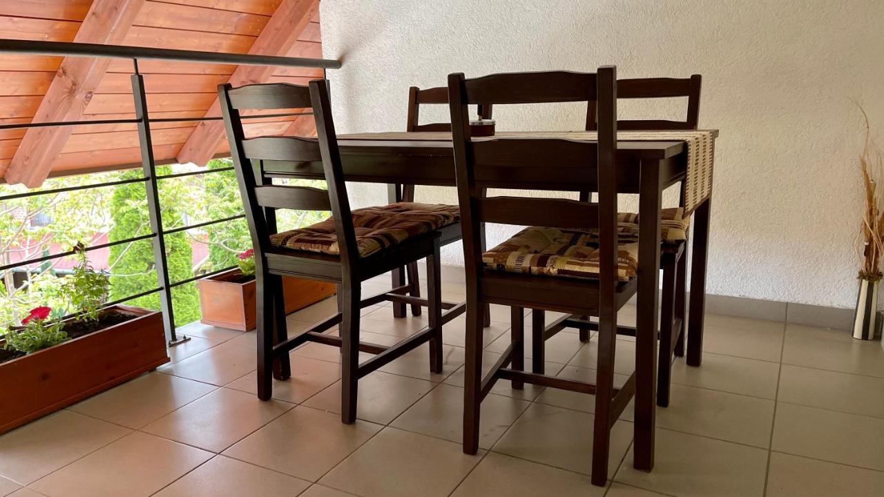 Gyula Var Panorama Apartman المظهر الخارجي الصورة