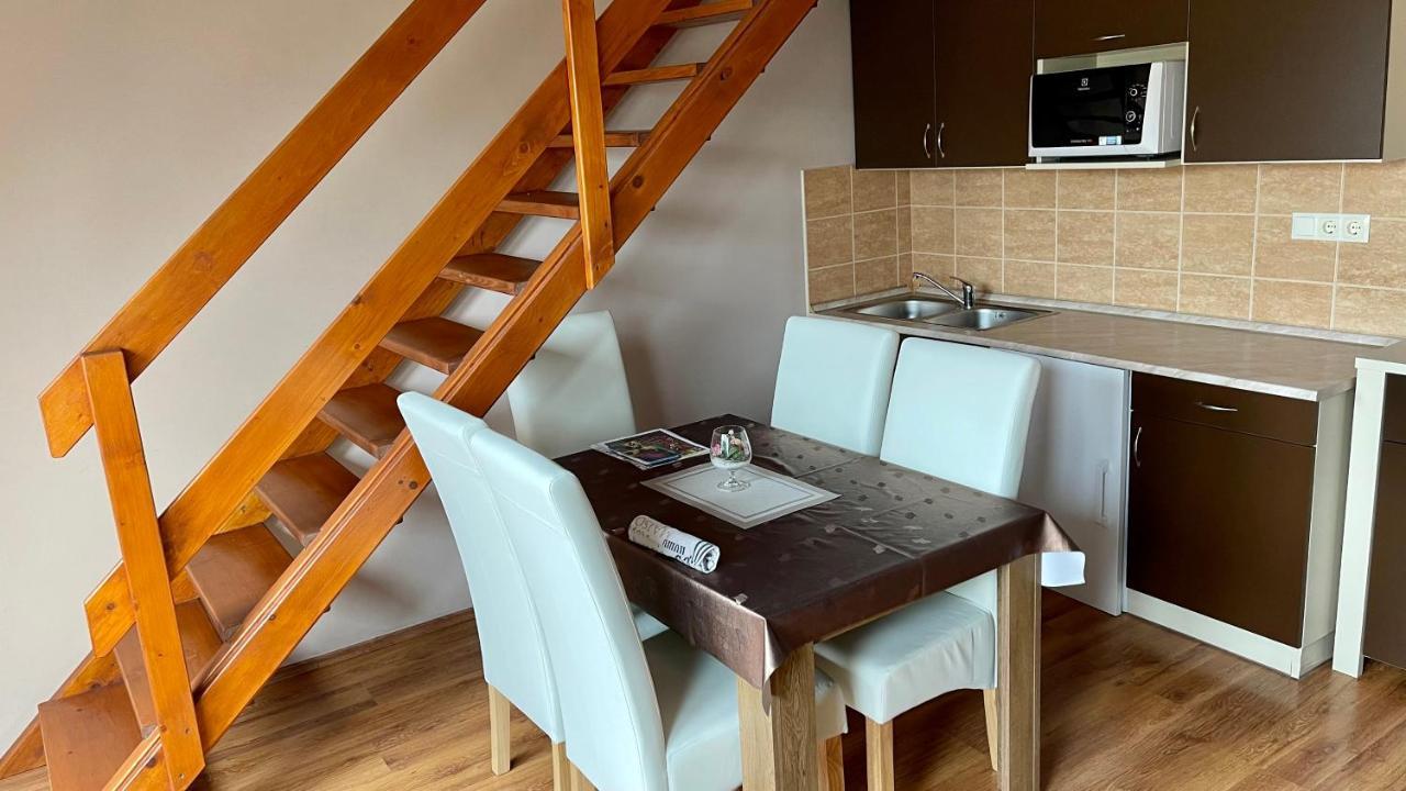 Gyula Var Panorama Apartman المظهر الخارجي الصورة